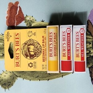 3 PACK BURT'S BEES LIP BALM Beeswax and SPF 15